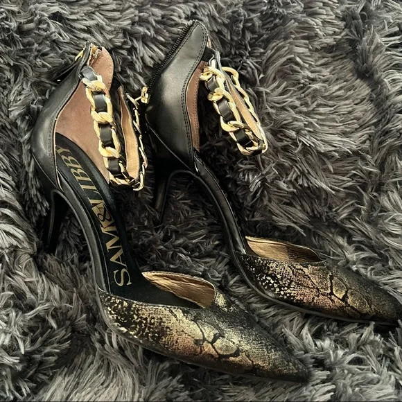 Sam & Libby Black Pointed Toe Heel Snake Print with Ankle Chain - Picture 3 of 5